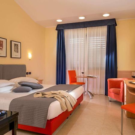 Best Western Blu Hotel Roma Buitenkant foto